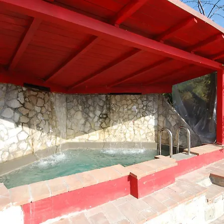 Gospodarstwo wiejskie By The Pool