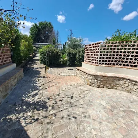 Landhaus By The Pool Spoleto