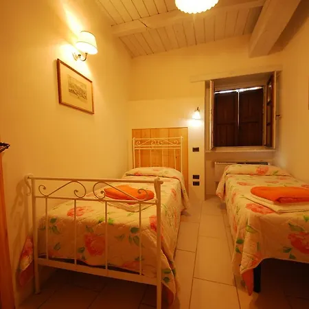 By The Pool Gospodarstwo wiejskie Spoleto